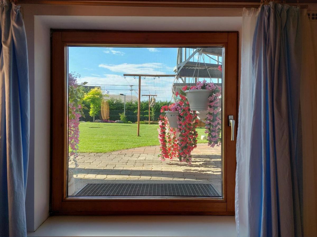 Ferienwohnung Liskowetz Lambichl Номер фото