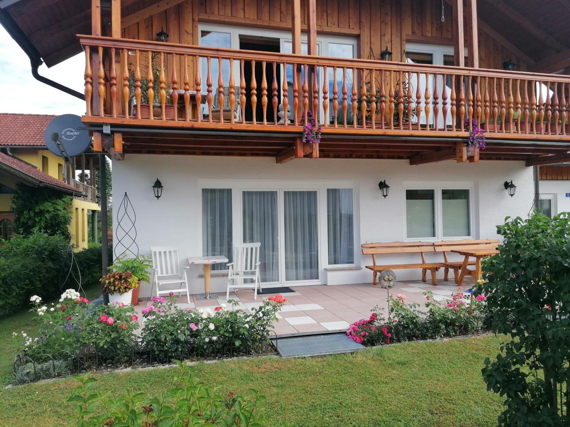 Ferienwohnung Liskowetz Lambichl Номер фото